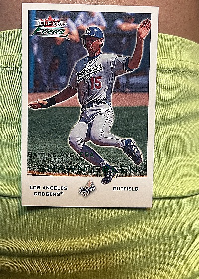 2001 Fleer Focus #S Shawn Green — front