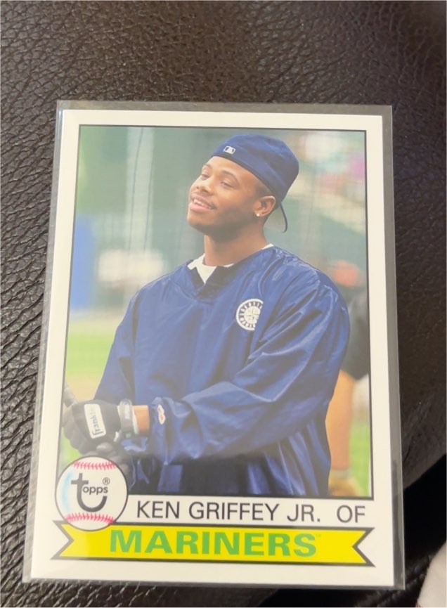 1979 Topps #59 Ken Griffey Jr. — front