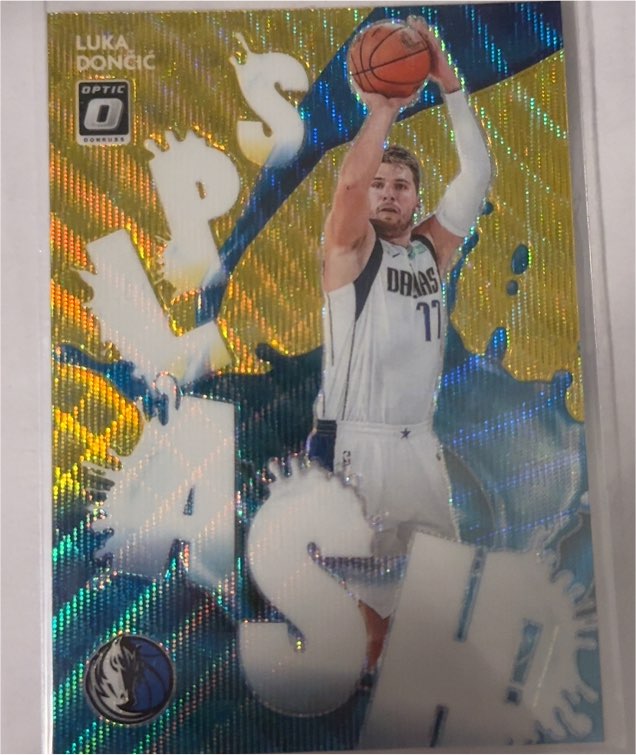 2020-21 Donruss Optic #15 Luka Doncic Splash! Insert — front
