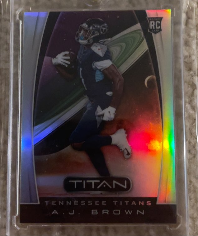 2019 Panini Chronicles Titan #T7 A.J. Brown — front