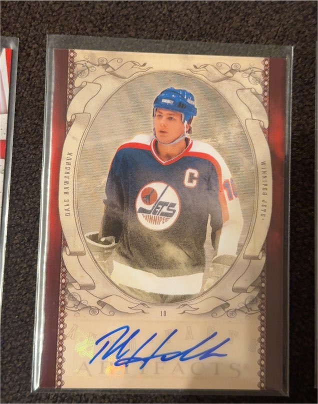 2010-11 Upper Deck Artifacts #10 Dale Hawerchuk — front