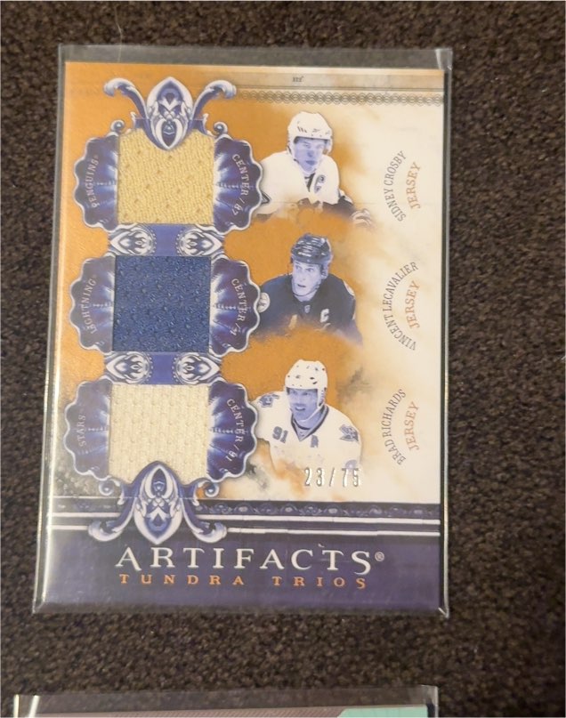 2010-11 Upper Deck Artifacts Tundra Trios #TT3-CROS Sidney Crosby/Vincent Lecavalier/Brad Richards — front