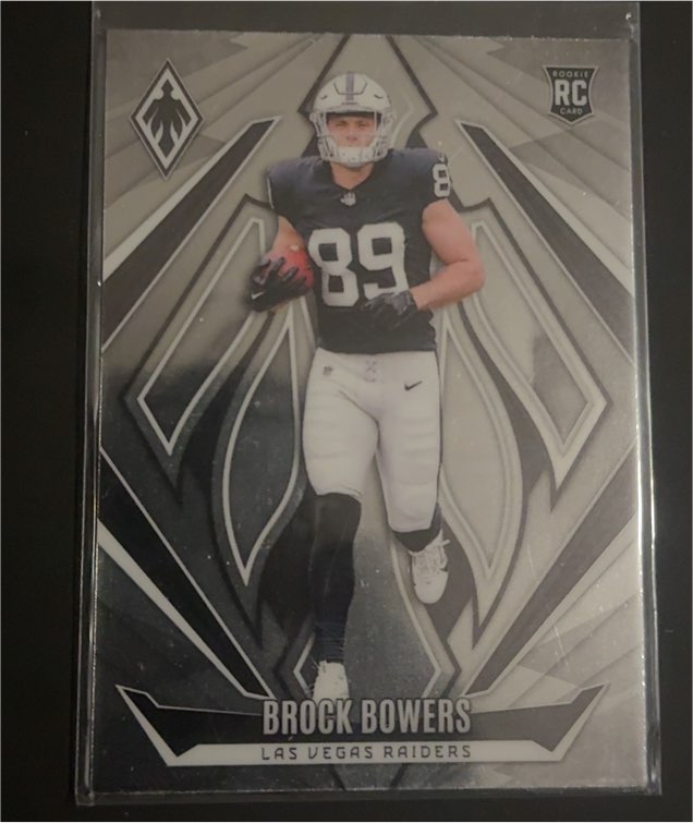 2024 Panini Phoenix #165 Brock Bowers — front