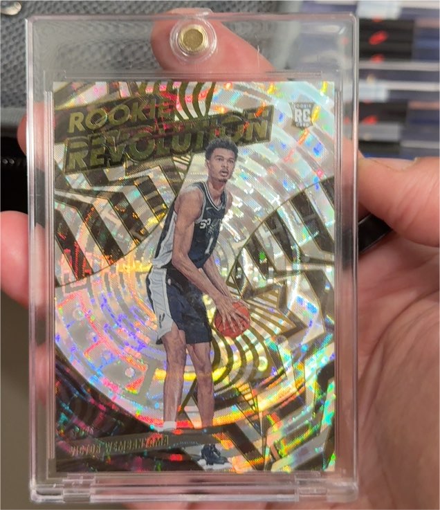 2023-24 Panini Revolution Rookie Revolution #14 Victor Wembanyama — front
