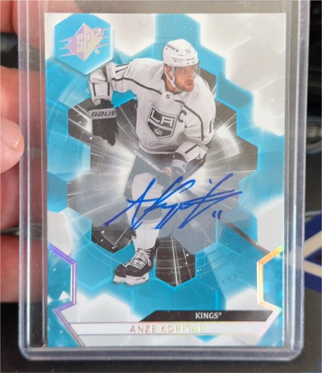 2020-21 Upper Deck SPx #11 Anze Kopitar — front