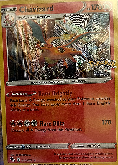 2022 Pokémon GO #010 Charizard — front
