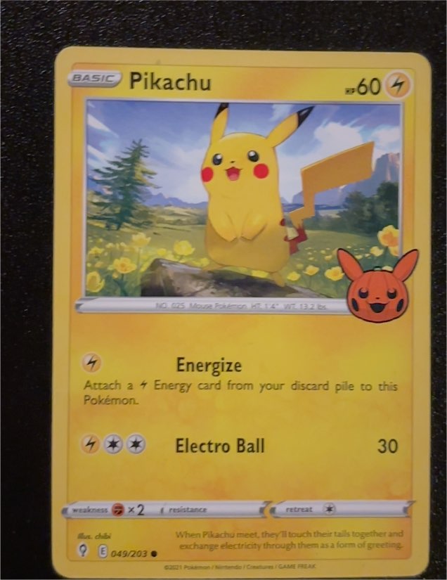 2021 Pokémon 049 Pikachu Trick or Trade — front