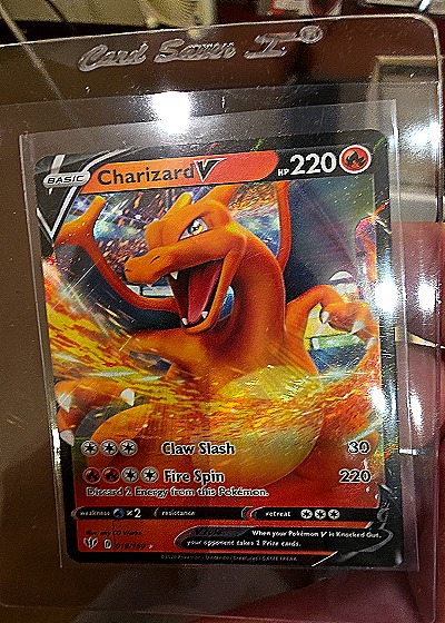 2020 Pokémon TCG Darkness Ablaze #019 Charizard V — front
