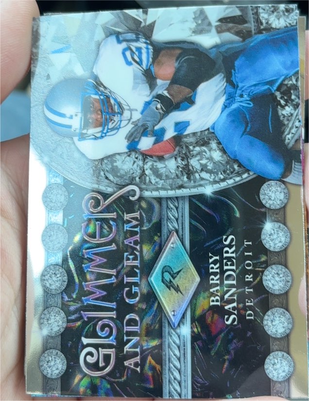 2024 Topps Resurgence #GG-10 Barry Sanders Glimmer and Gleam — front