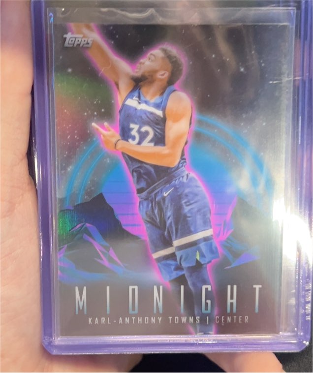 2023-24 Topps Midnight #32 Karl-Anthony Towns — front