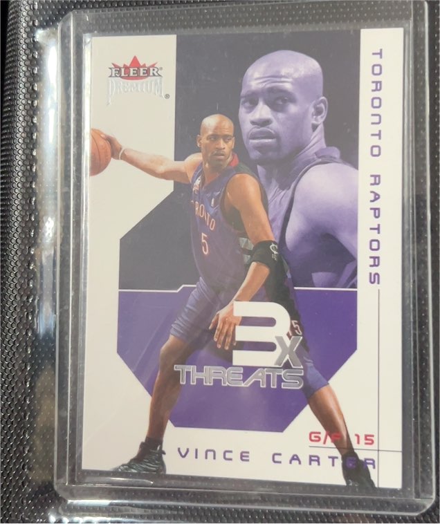 2002 Fleer Premium 3X Threats #G/F 15 Vince Carter — front