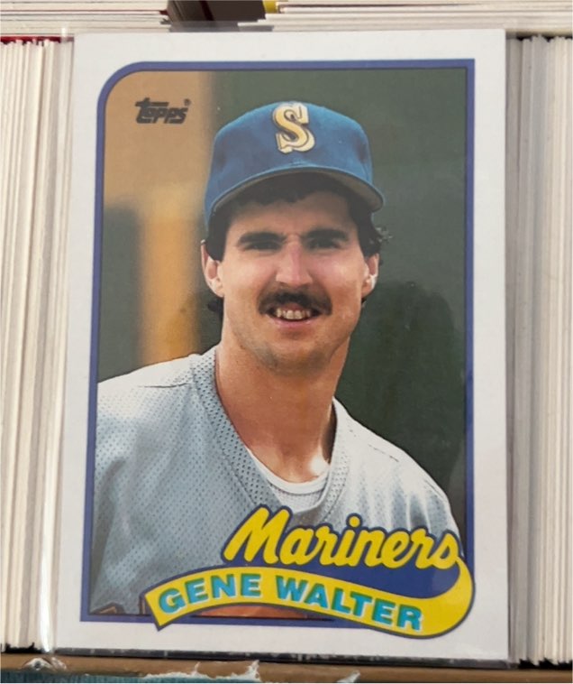 1989 Topps #758 Gene Walter — front