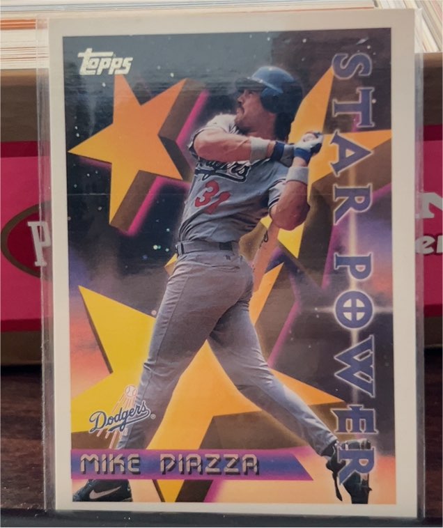 1996 Topps #2 Mike Piazza Star Power — front