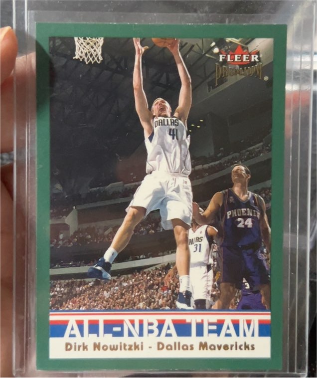 2002-03 Fleer Premium #8 Dirk Nowitzki — front