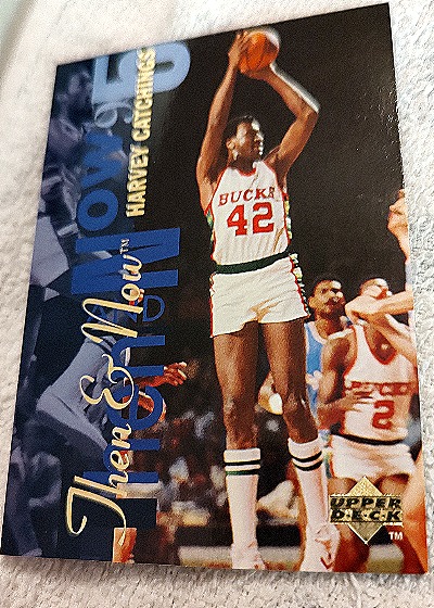 1994-95 Upper Deck #354 Harvey Catchings — front