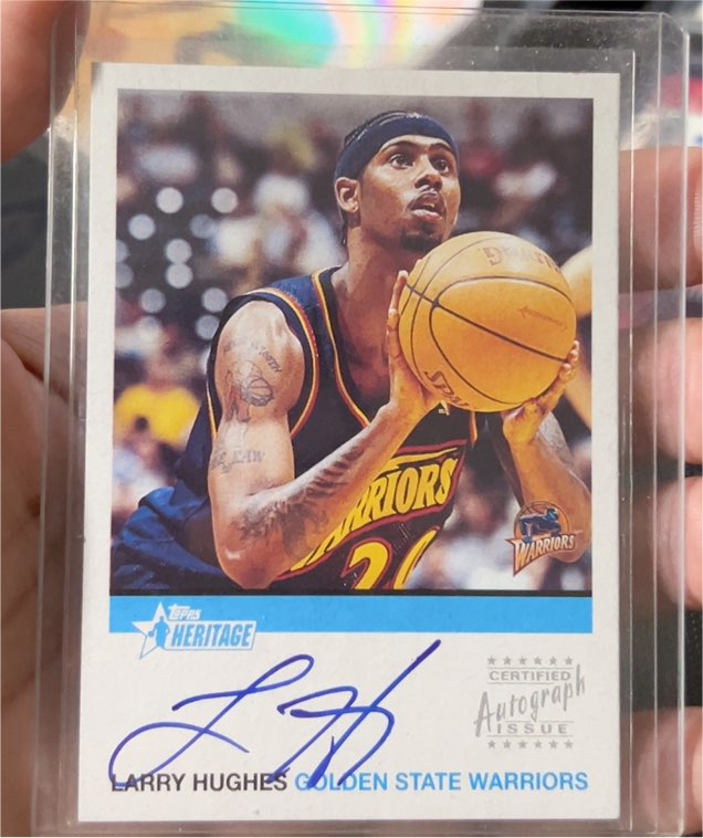 2000-01 Topps Heritage Auto #HA-LH Larry Hughes — front
