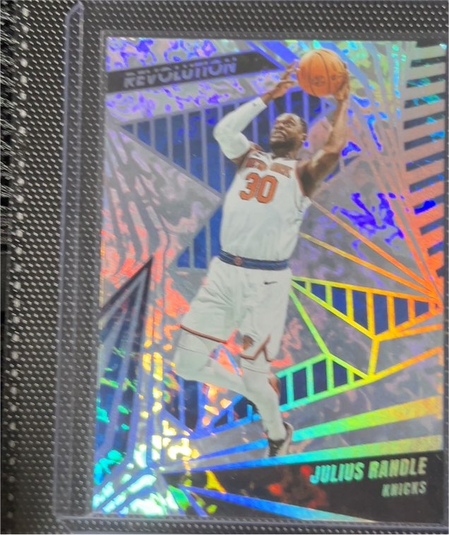 2023-24 Panini Revolution Winter #30 Julius Randle — front