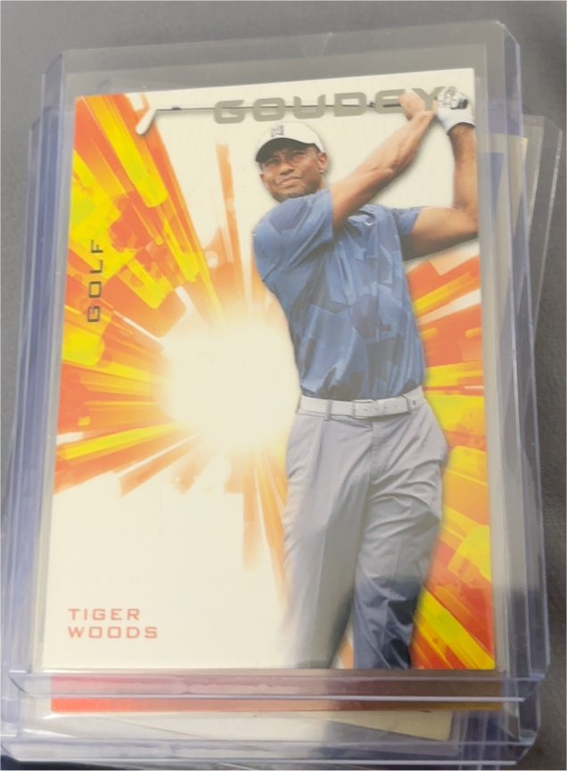 2021 Upper Deck Goodwin Champions Goudey #G25 Tiger Woods — front