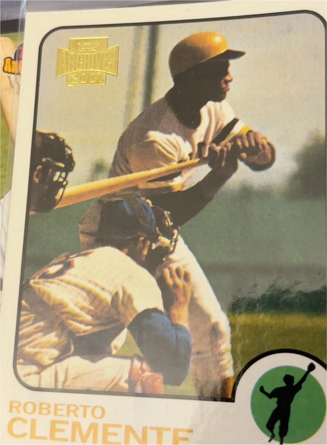 2001 Topps Archives #354 Roberto Clemente — front