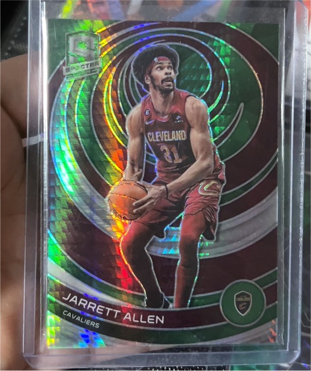 2022-23 Panini Spectra #31 Jarrett Allen — front