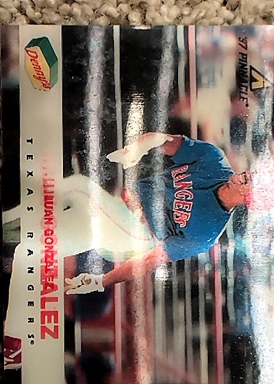 1997 Pinnacle Denny's #TBD Ivan Rodriguez — front
