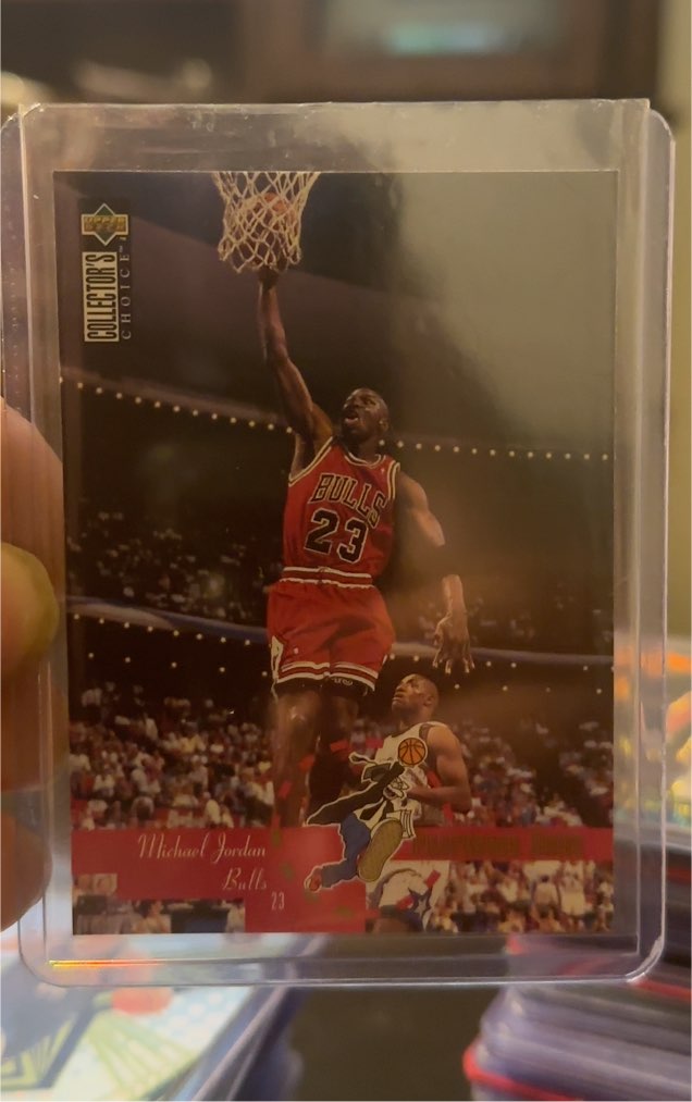 1995-96 Upper Deck Collector's Choice #195 Michael Jordan — front