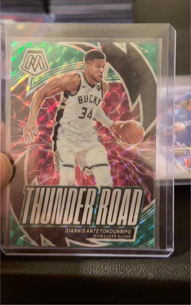 2023-24 Panini Mosaic #6 Giannis Antetokounmpo Thunder Road — front