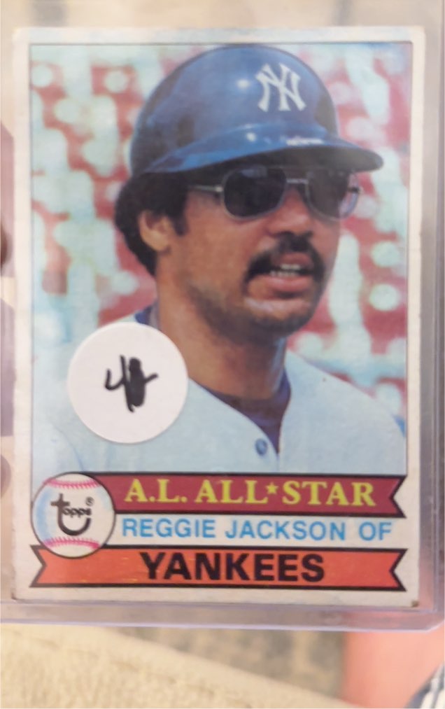 1979 Topps #700 Reggie Jackson — front