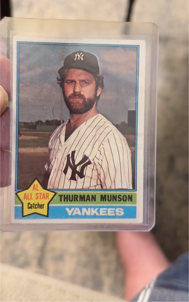 1976 Topps #650 Thurman Munson — front