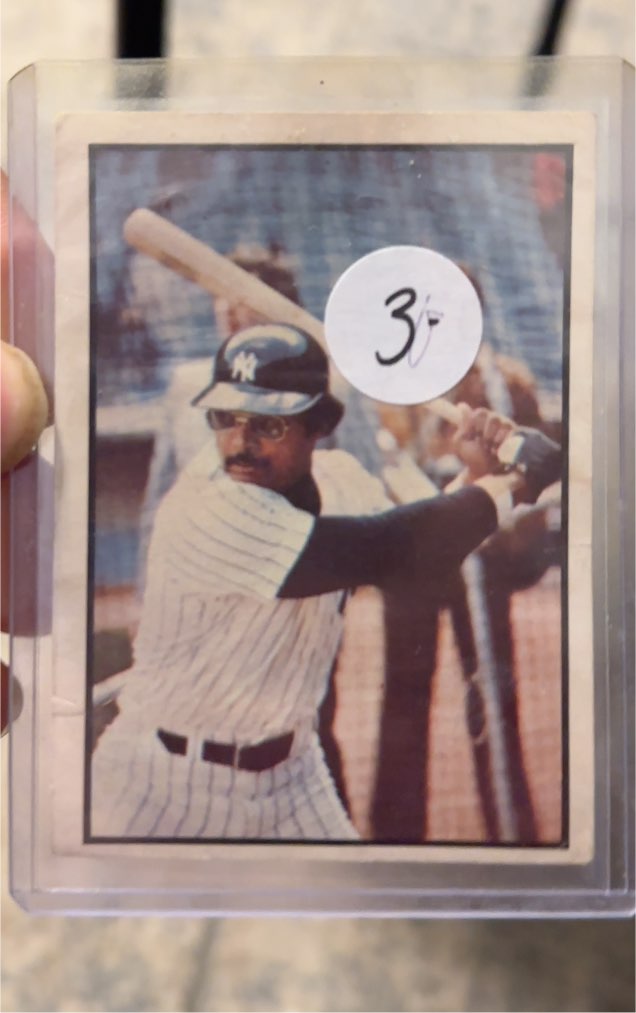 1978 SSPC #26 Reggie Jackson — front