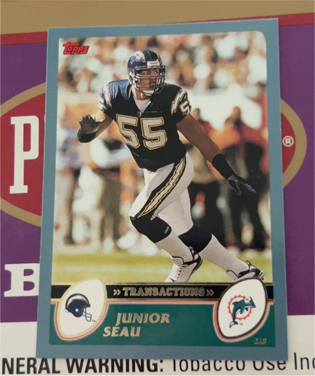 2003 Topps #98 Junior Seau — front