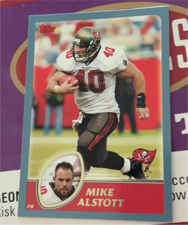 2003 Topps #38 Mike Alstott — front