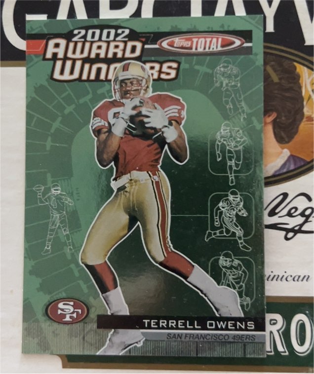 2002 Topps Total Award Winners #AW15 Terrell Owens — front