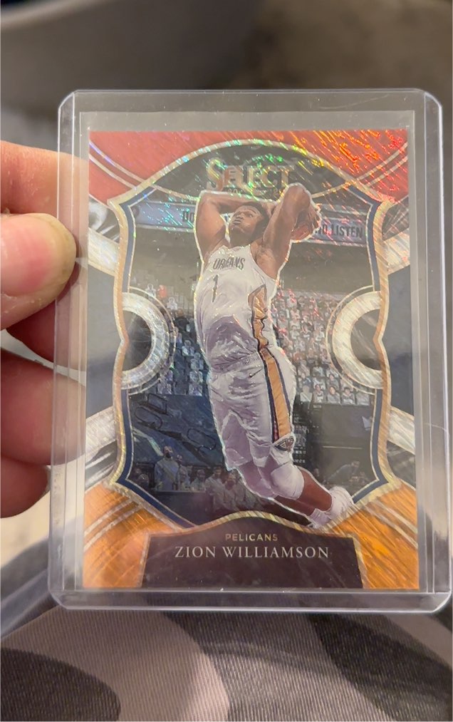 2020-21 Panini Select #1 Zion Williamson — front