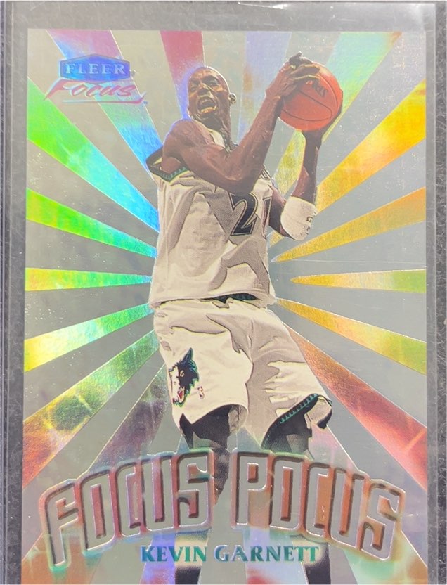 1999-00 Fleer Focus Focus Pocus #6FP Kevin Garnett — front