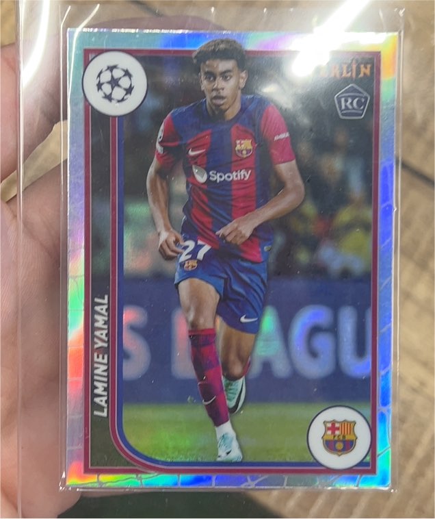 2023-24 Topps Merlin UEFA #27 Lamine Yamal Rookie RC — front