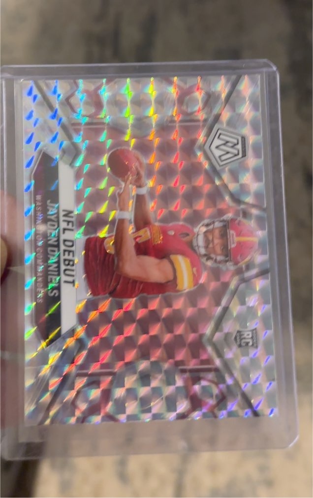 2024 Panini Mosaic NFL Debut #272 Jayden Daniels — front