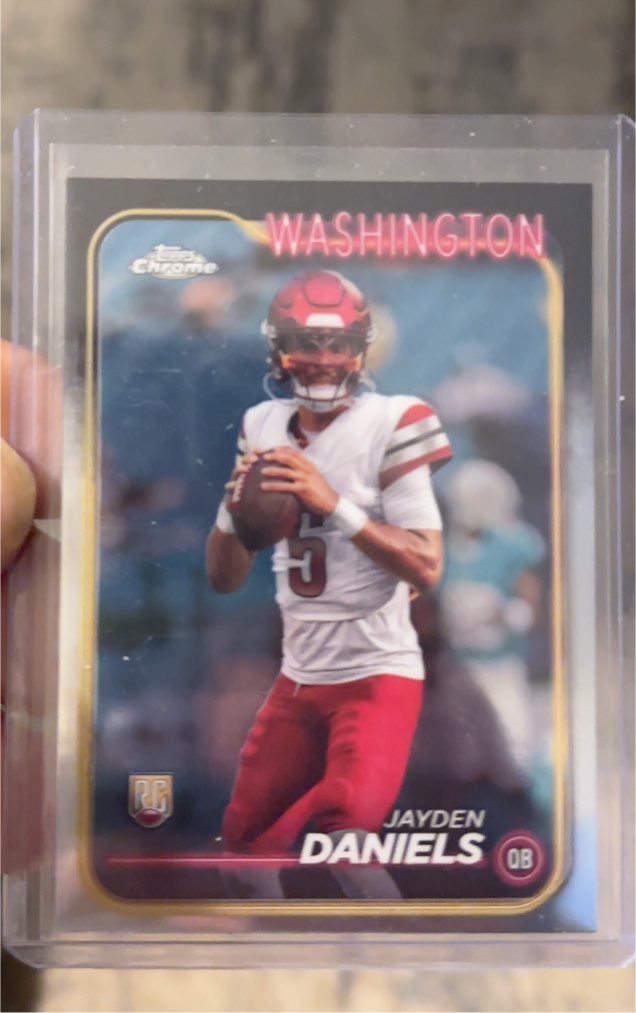 2024 Topps Chrome #201 Jayden Daniels — front
