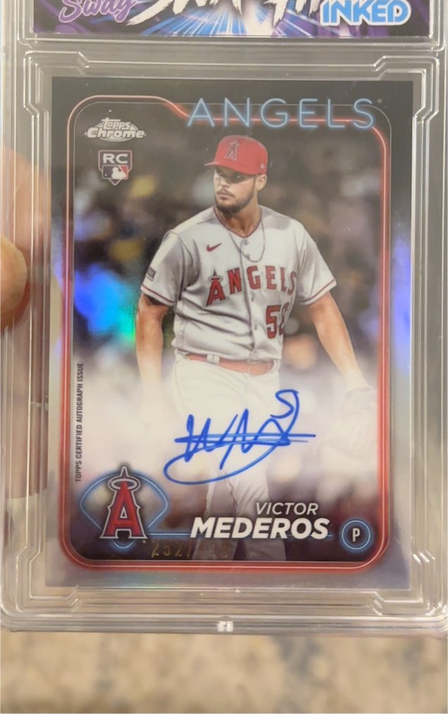 2024 Topps Chrome Update #RA-VME Victor Mederos — front