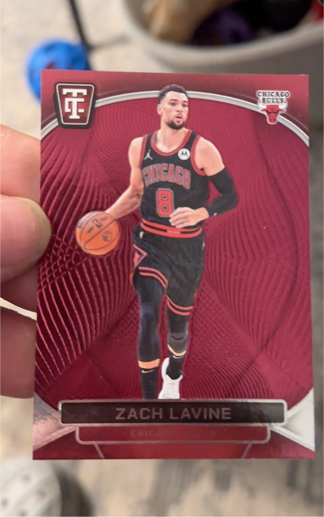 2024-25 Panini Totally Certified #64 Zach LaVine Mirror Red — front