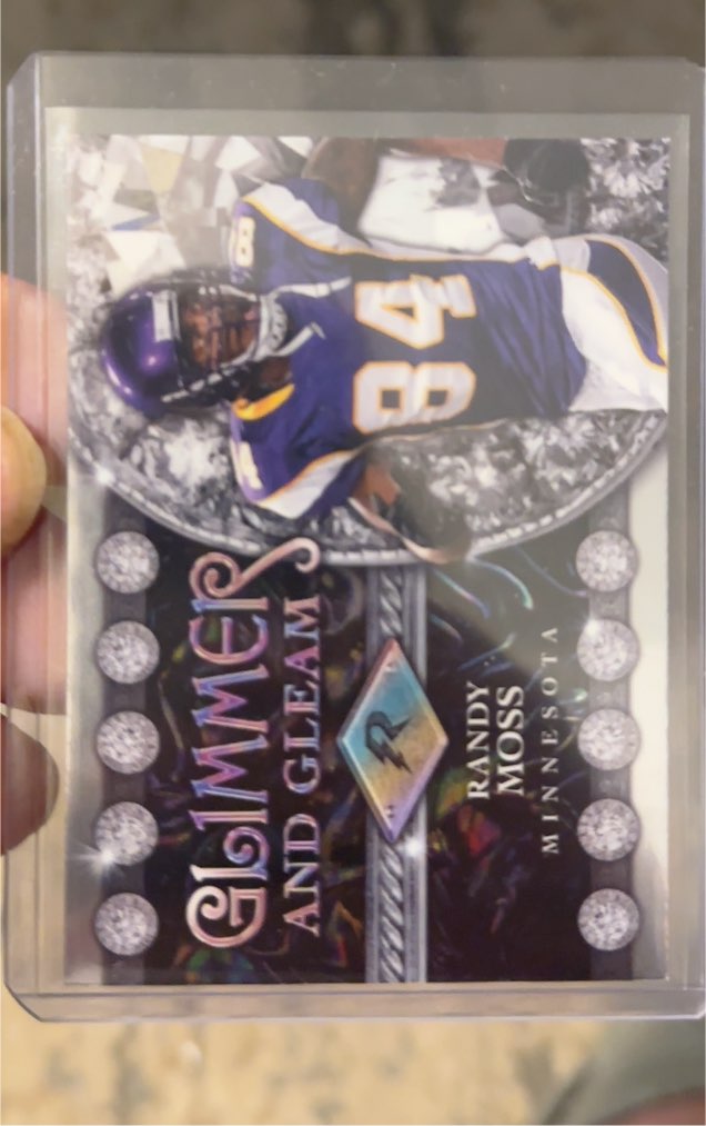 2024 Topps Resurgence #GG-18 Randy Moss Glimmer and Gleam — front