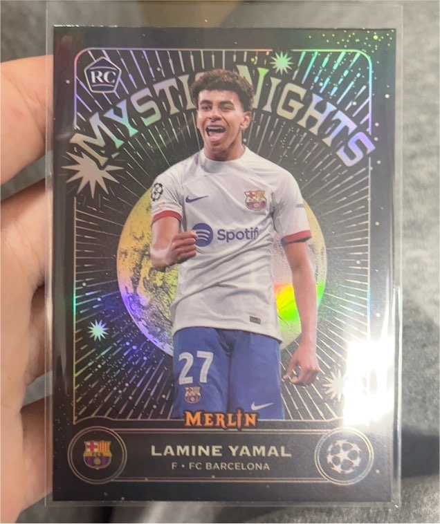 2023-24 Topps Merlin UEFA Club Competitions Mystic Nights #MN-8 Lamine Yamal — front