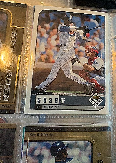 1999 Upper Deck UD Choice #67 Sammy Sosa — front