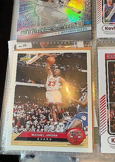 1989-90 Upper Deck #72 Michael Jordan — front