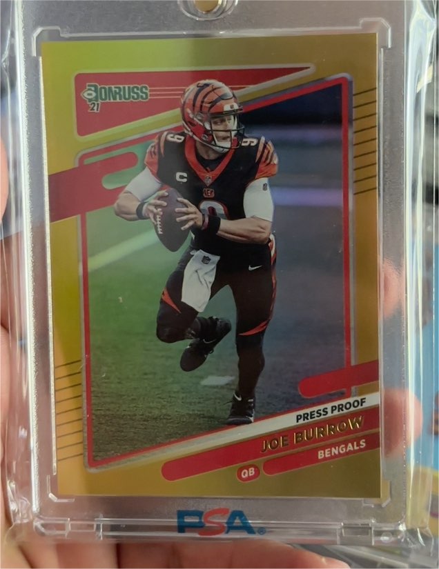 2021 Donruss #211 Joe Burrow Press Proof Yellow — front