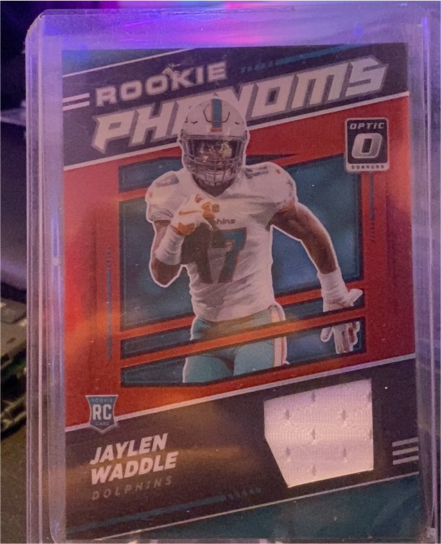 2021 Donruss Optic Rookie Phenoms #RP-8 Jaylen Waddle — front