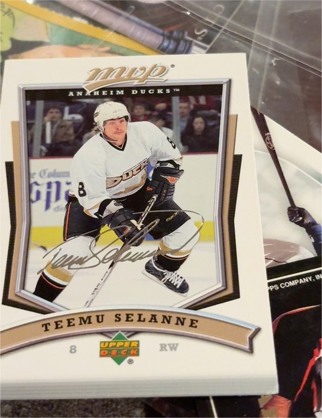 2007-08 Upper Deck MVP #101 Teemu Selanne — front