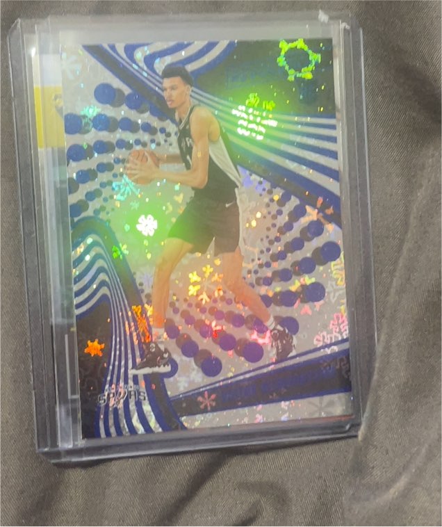 2023-24 Panini Revolution #104 Victor Wembanyama Winter Snowflake RC — front