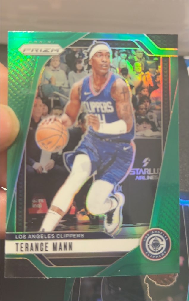 2024-25 Panini Prizm #69 Terance Mann — front