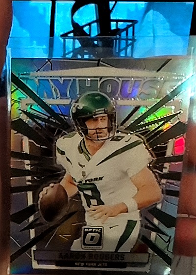 2023 Donruss Optic #18 Aaron Rodgers — front